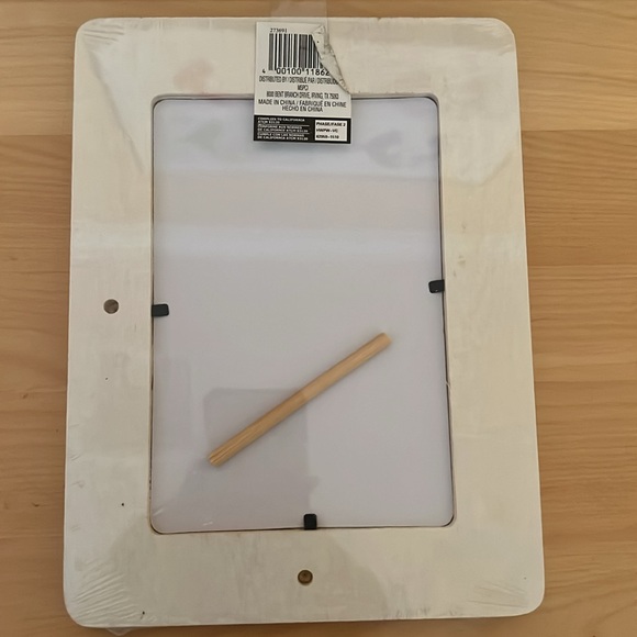 Picture frames - Picture 4 of 4